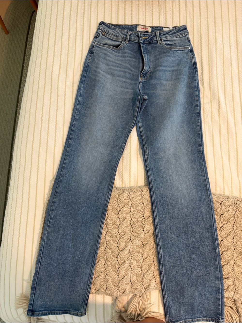 Wrangler Straight Men's Jeans - Light Blue Wash